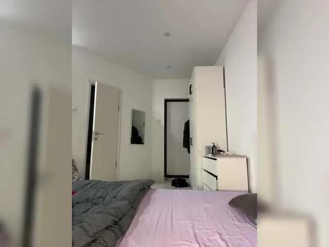 Chiculya on BongaCams