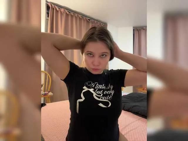 Chiculya on BongaCams