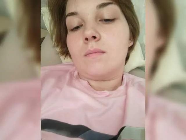 FoxyLoVe25 on BongaCams