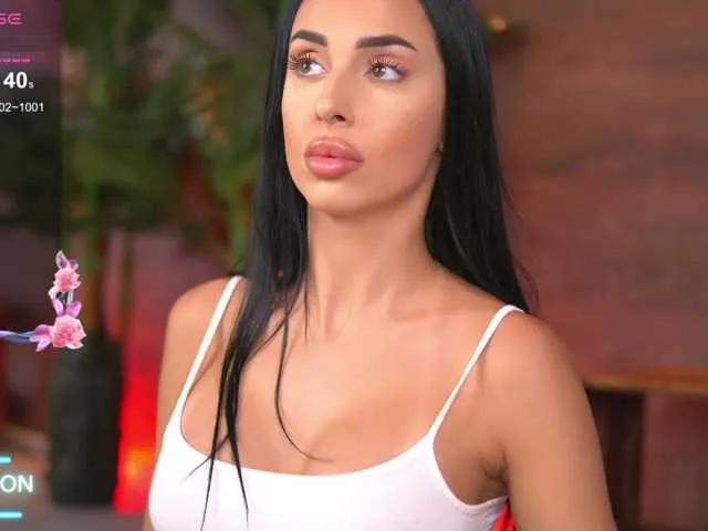 KairaAndrews on BongaCams