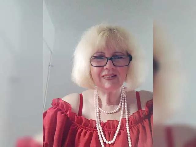 KASANDRABOLOSHKA on BongaCams