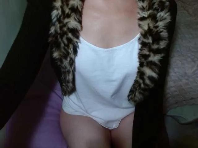 LorraineOSun on BongaCams 