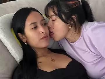 2summerlove2 on Chaturbate