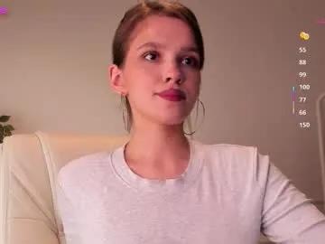 adalyn_glow on Chaturbate 