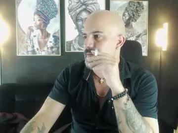 alex_saints_ce — Alex_saints_ce's room #smoke #bigass #uncut #bald #beard