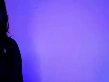 almma_ on Chaturbate 