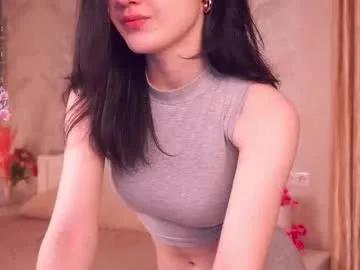 aveloria on Chaturbate