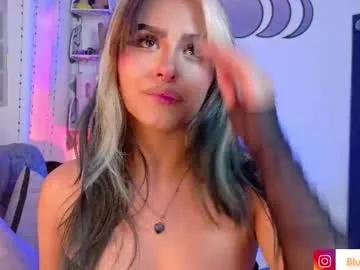 blue_kittenn —  Welcome, cause me vibrations  - Goal:  Juicy and Sexy Squirt  [657 tokens left] #teen #ahegao #squirt #natural #smoke