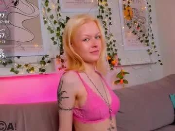 callista_a on Chaturbate 