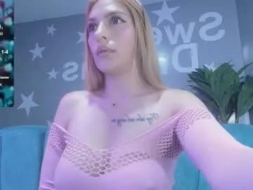 candy_kush_a — Welcome to my room come and enjoy with me - #deepthroat #bigboobs #saliva #submissive #squirt
