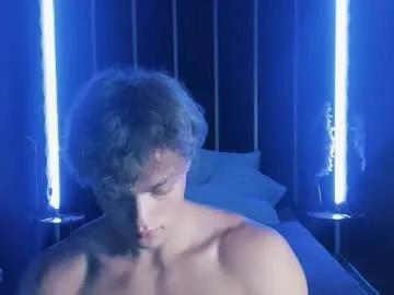 chase_muscular on Chaturbate