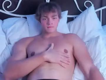 chase_muscular on Chaturbate
