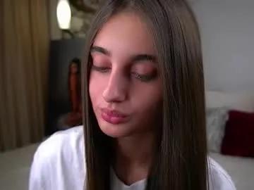 czamabech — GOAL: make my clit hard with your tongue [250 tokens remaining] Hi! Im Bella ^^ Today is a great day to spend it together :3 #18 #teen #young #lovense #new