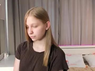 dollyburruss on Chaturbate