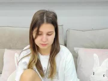 elle_ellise — boobs massage [51 tokens left] #shy #puffynipples #young #natural #18