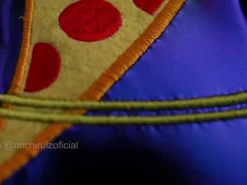 emilylittle on Chaturbate