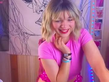 erica_winterr on Chaturbate