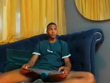 ethan_fox11 —  Black Muscular Versatile King | Big Cock * Oil * Flex * POV * Interactive  - Goal: Remove clothes  [111 tokens left] #bigcock #lovense #twink #bwc #bbc