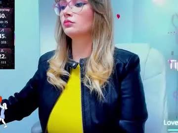 evelyne_rose on Chaturbate 