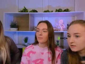 isla_dior — GOAL: I want you to close this target hehe [719 tokens remaining] Welcome to my room! #feet #students # longhair #cute #prettygirl