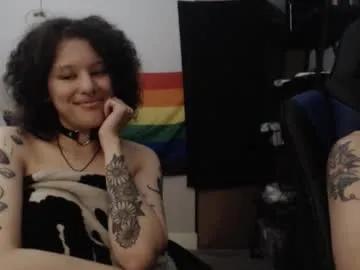 jonmessfan — Chillin'! - Goal: Shirtless for 10 minutes <3 [150 tokens left] #curvy #gamergirl #bigbooty #pierced #cute