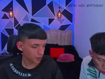 juan_nd_steven — french kiss [20 tokens remaining]