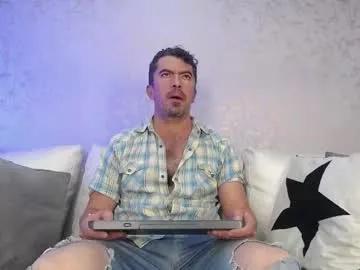 juank_fit45 on Chaturbate