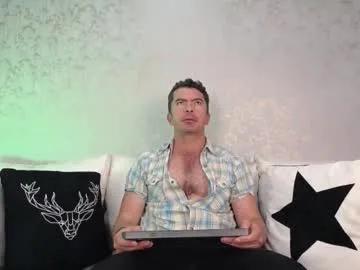 juank_fit45 on Chaturbate