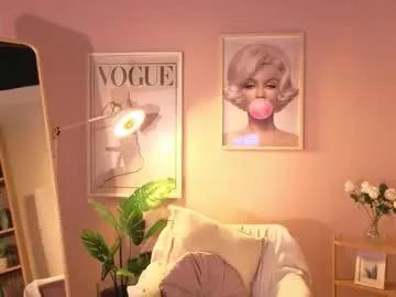 kloe222 — GOAL: RED ASS + TWERK  Welcome to my room! HELLO PVT ON ROLL THE DICE 25 TKLOOK MY MENU #legs #tongue #sex #latina #pvt