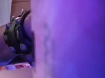 korruptedbymewmew on Chaturbate 