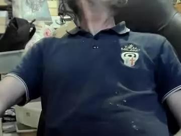 laltro33 on Chaturbate 