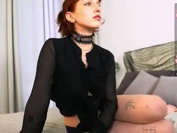 leelooyolo on Chaturbate 