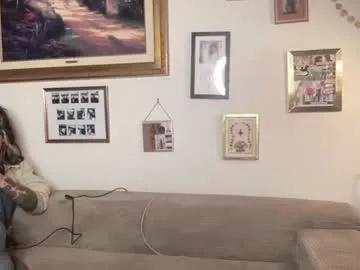 lill_daddysgirl — Butt Plug in! [698 tokens left] #Lovense #couple #natural #sensual # #lesbian