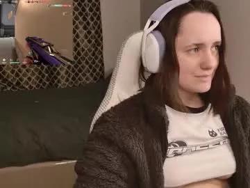 luna_loveeee — Feel free to write to me     #young #gaming #smalltits #brunette #petite