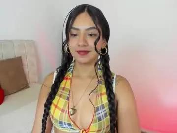 lunnasweet1 on Chaturbate 