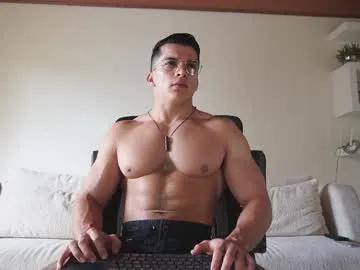 maximohoot on Chaturbate