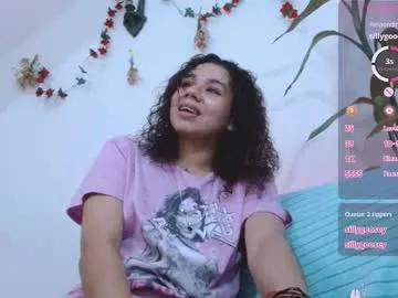 meliss1 — Double Dildo Storm who causes it? goal:420 Can we do it together? #squirtshow #hairypussy #domi2 #pantyhose