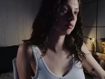 melodykey_x on Chaturbate