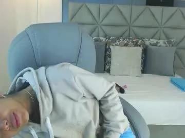 milaa_star — GOAL: Domi at the Clitoris X 4 Minutois [500 tokens remaining] Welcome to my room! #new #ebony #anal #squirt #slim