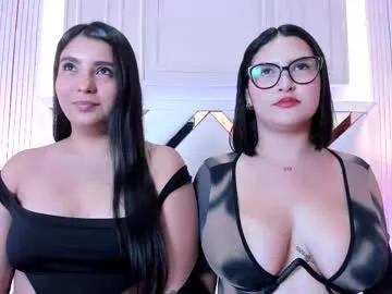 ninablooms01 on Chaturbate 