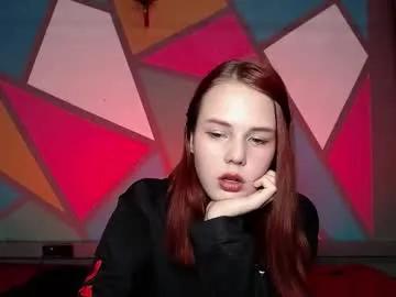 onessandra on Chaturbate