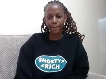 queen74890 on Chaturbate 