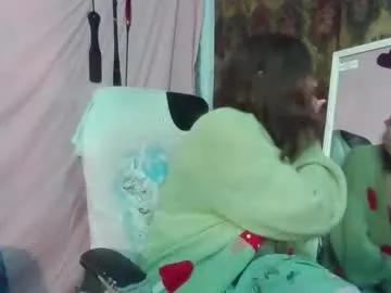 rainbowbitterbb — sweater off + shot #alt #goth #BigAss #elf #fairy [148 tokens remaining]