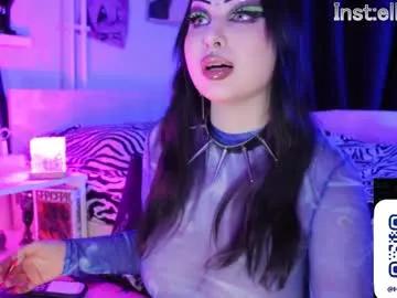 razor_claw — Ellie always knows how to get your heart pumpingmy fav patterns 100, 200, 333 , 666 - Goal is : Fuck my ass  #goth #bigboobs #anal #bigass #smoke