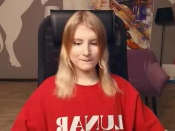 shantiyagin — GOAL: make me smile [0 tokens remaining] hi hi^^ I'm Polly, nice to meet u!!! Let's make our day a little bit happy!!! #cute #blonde #18 #shy #new