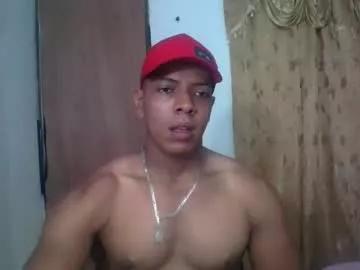 ulisess15 on Chaturbate