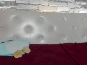 vixvixenn on Chaturbate