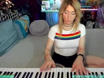 xaevynne on Chaturbate