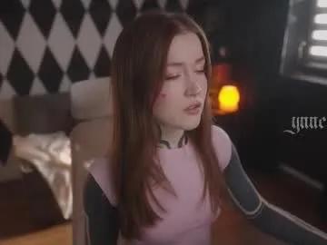 ynnenbrynn on Chaturbate