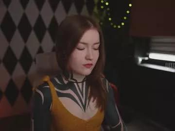 ynnenbrynn on Chaturbate